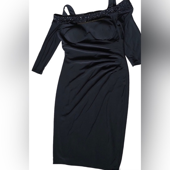 Betsy & Adam Y2K  Formal  Black Dress. Size “14” - Picture 2 of 5